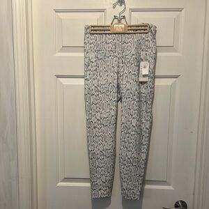 Gray Patterned old navy leggings